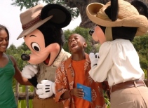 Meet Mickey Mouse & Friends in Camp Minnie-Mickey