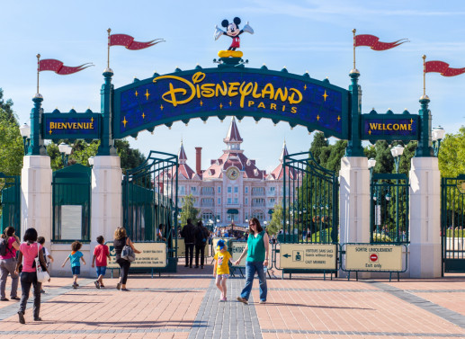  Pakiety Disneyland® Paris: hotel i bilety wstępu