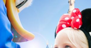 Na długi weekend do Legolandu, Disneylandu a może do Parc Asterix?